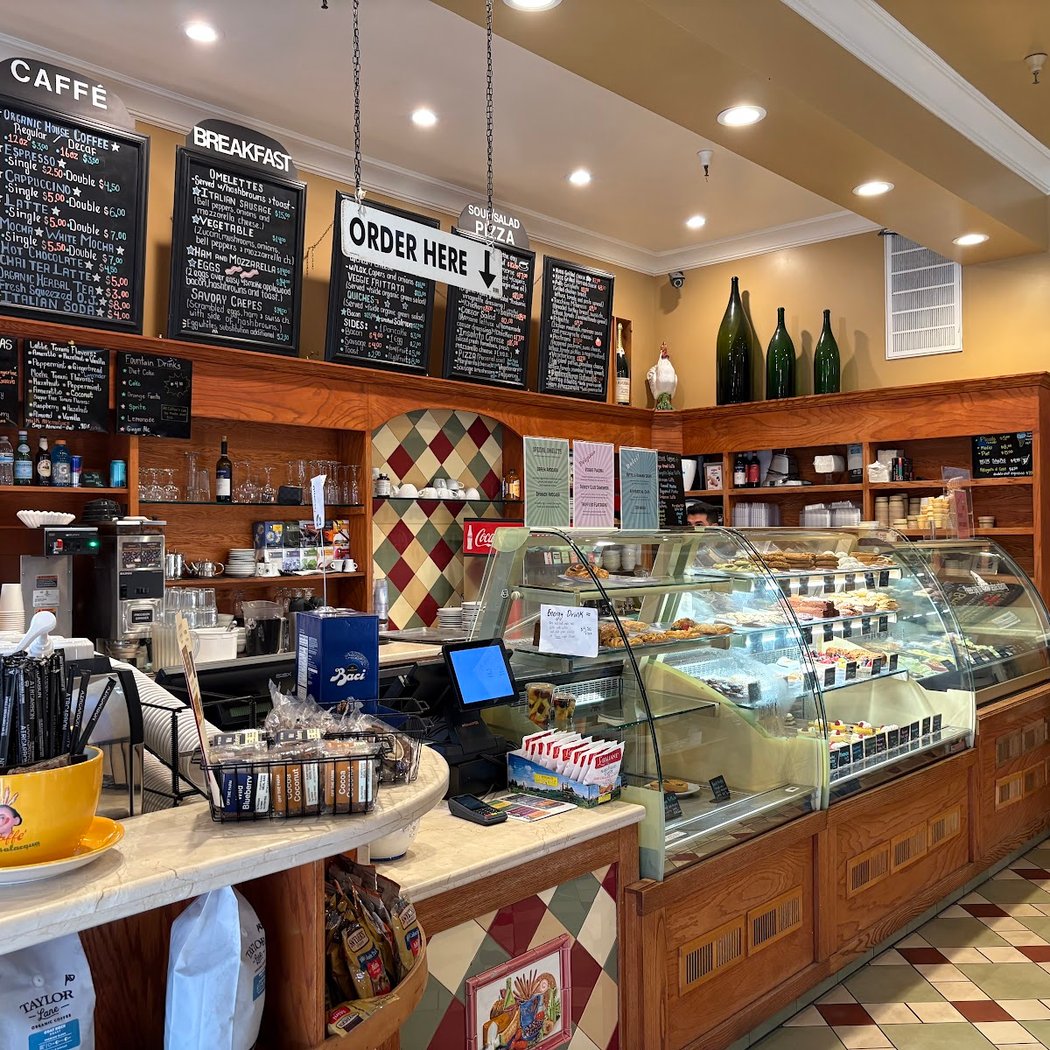 Caffé Mezza Luna 5